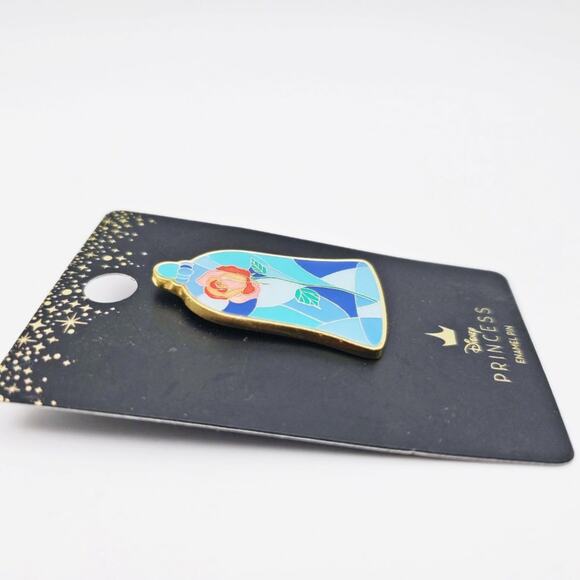 Disney X Loungefly Beauty and the Beast’s Belle Rose Pin - Picture 4 of 5